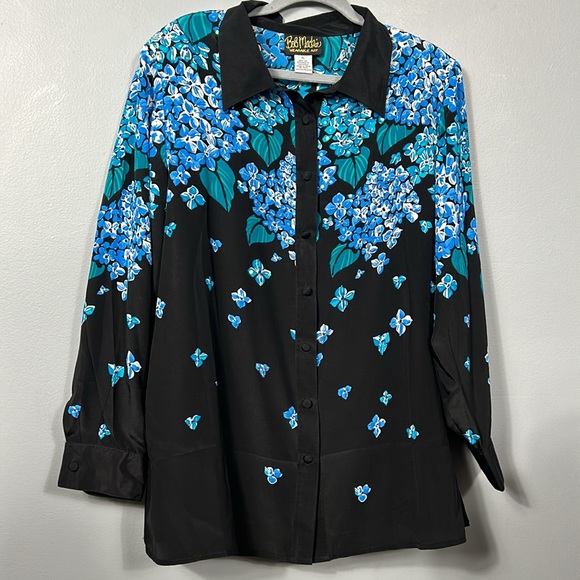 Bob Mackie Silk Black, Blue Floral Button Down Shirt size XL- vintage like new - Picture 1 of 12